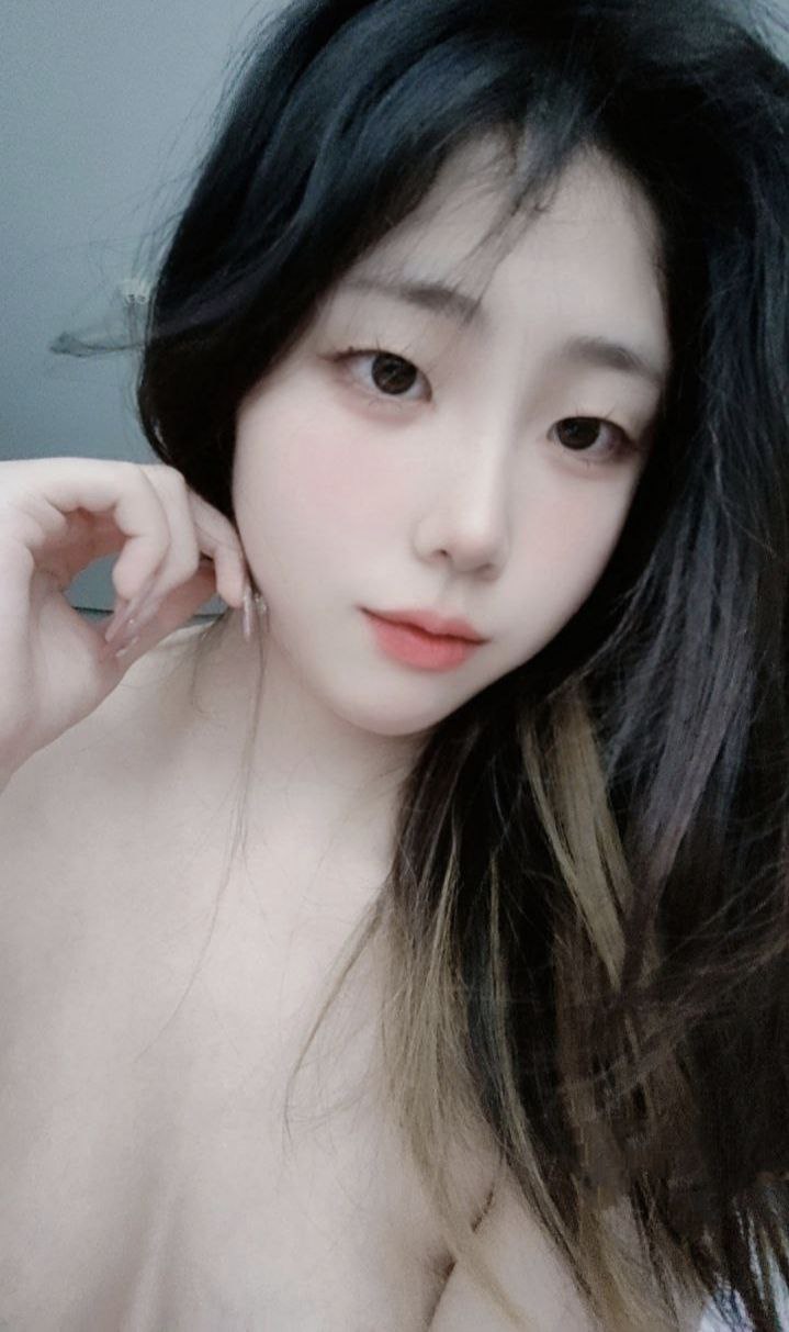 亚洲av成人综合网伊人メイリン モデルコレクション メ重口一区